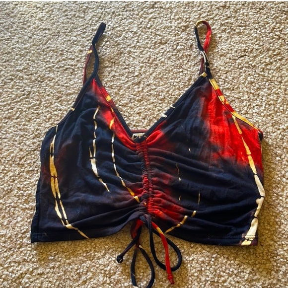 Crop top - Picture 1 of 2